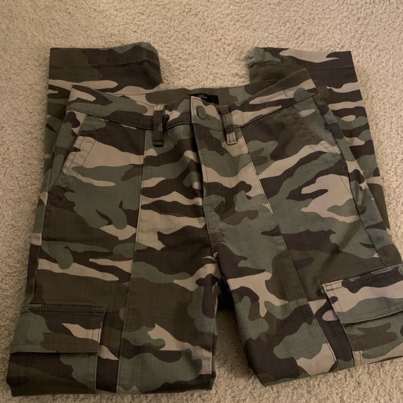 NWOT J.Crew Vintage Straight Camo Pants - Picture 3 of 6